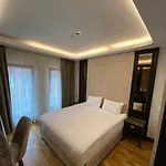 Dodo Old Hotel 4*